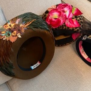 lot of 3 vintage women's hats Lilliput, Bellini, Mr John - designer